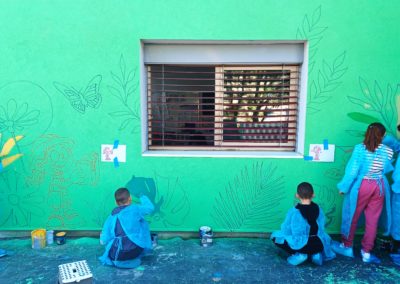 Fresque murale avec la participation des élèves de l'école Fontvieille ( classe du CP au CM1 ) à Cogolin dans le Var ( 83 ) Graffiti Street art 2024